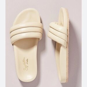 SEYCHELLES Low Key slide Sandals Leather Size 7 Cream Beach Comfort Summer
